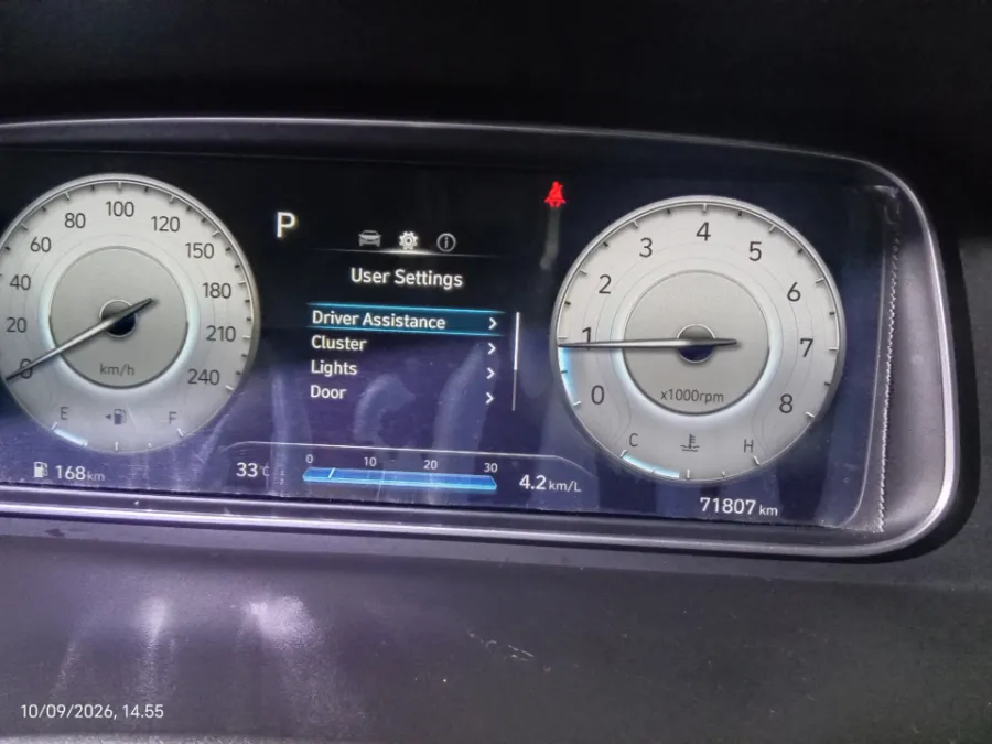 Foto Mobil Bekas Odometer Hyundai Creta 1.5 Style tahun 2022