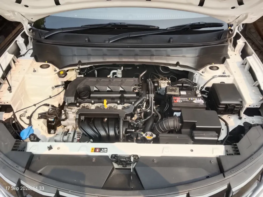 Foto Mobil Bekas Mesin Hyundai Creta 1.5 Style tahun 2023
