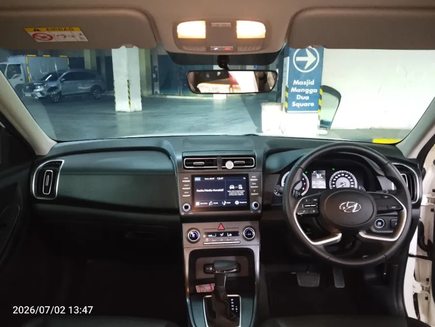 Foto Mobil Bekas Dashboard Hyundai Creta 1.5 Trend tahun 2022
