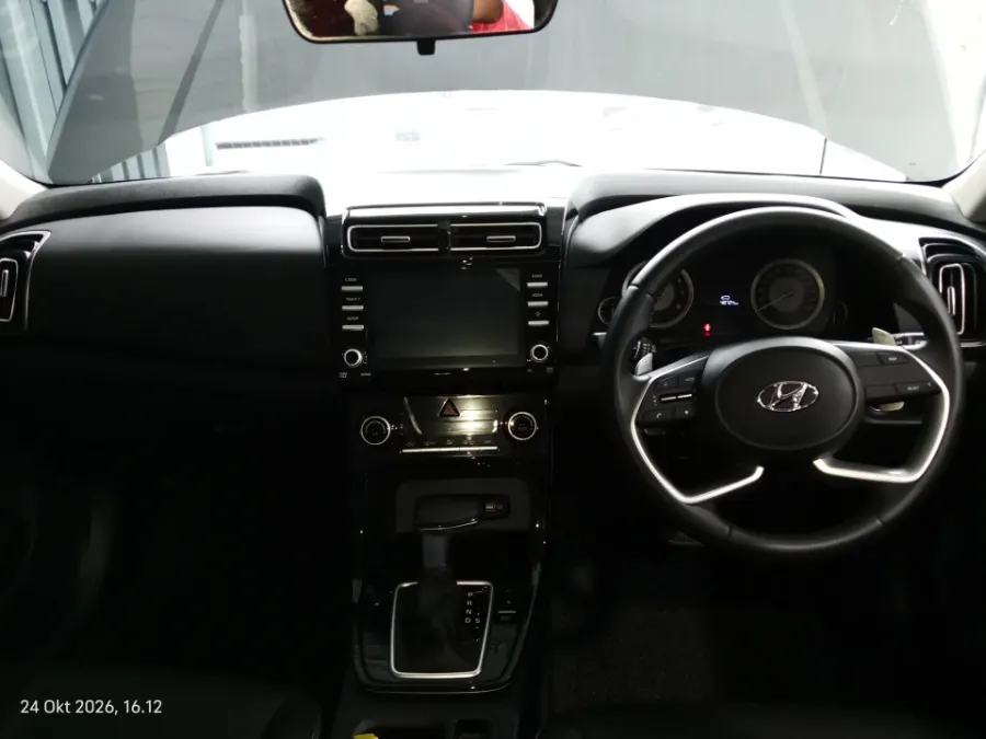 Foto Mobil Bekas Dashboard Hyundai Creta 1.5 Trend tahun 2022