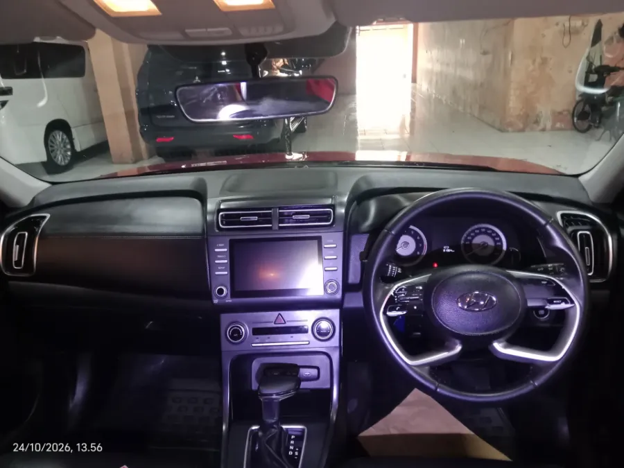 Foto Mobil Bekas Dashboard Hyundai Creta 1.5 Trend tahun 2022