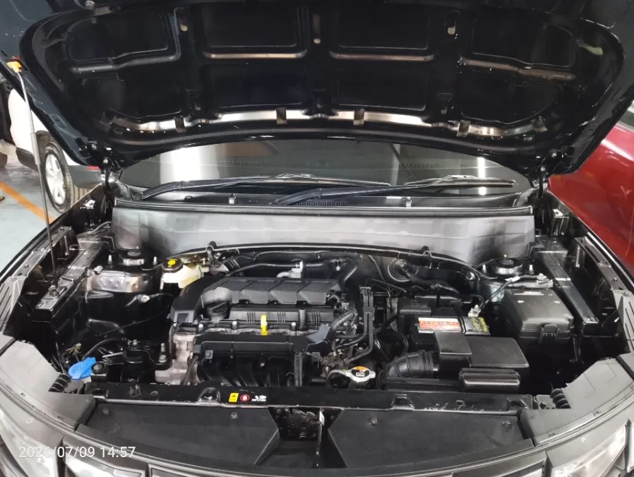 Foto Mobil Bekas Mesin Hyundai Creta 1.5 Trend tahun 2022