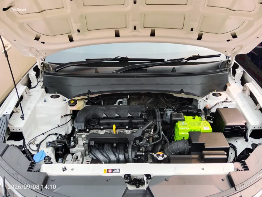 Foto Mobil Bekas Mesin Hyundai Creta 1.5 Trend tahun 2024