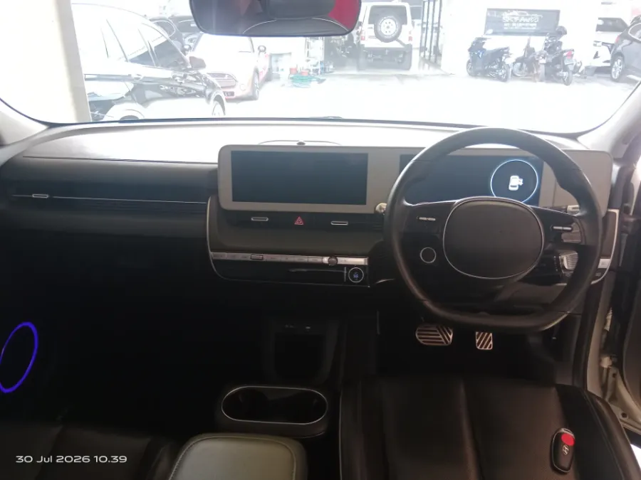 Foto Mobil Bekas Dashboard Hyundai Ioniq 5 Long Range Prime tahun 2023