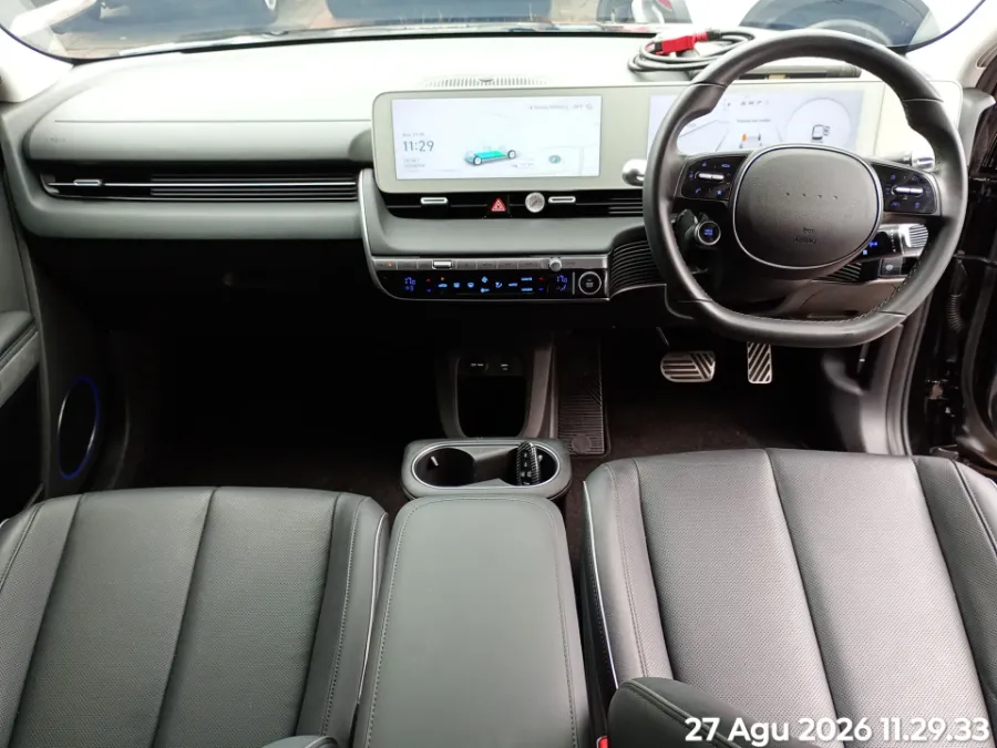 Foto Mobil Bekas Dashboard Hyundai Ioniq 5 Long Range Prime tahun 2023