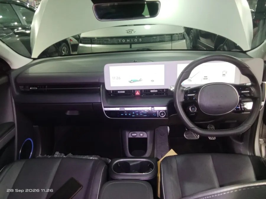 Foto Mobil Bekas Dashboard Hyundai Ioniq 5 Long Range Prime tahun 2023