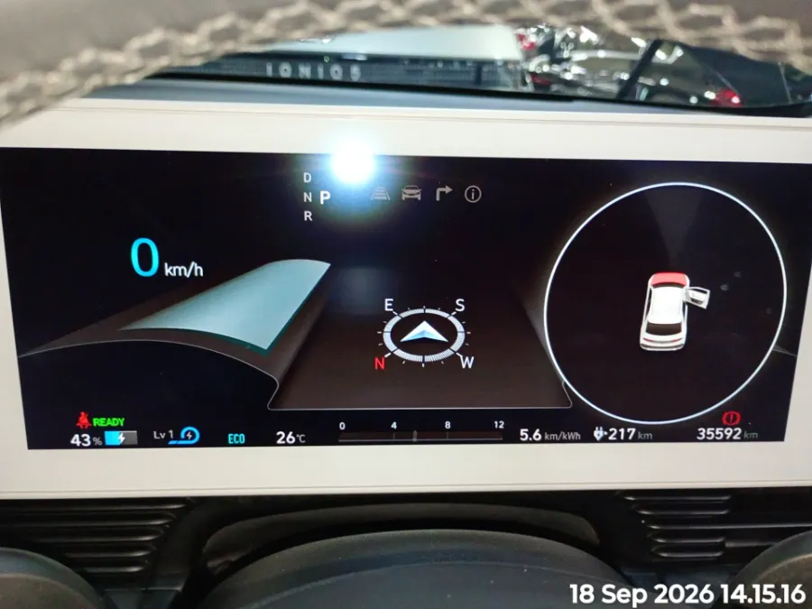 Foto Mobil Bekas Odometer Hyundai Ioniq 5 Long Range Prime tahun 2023