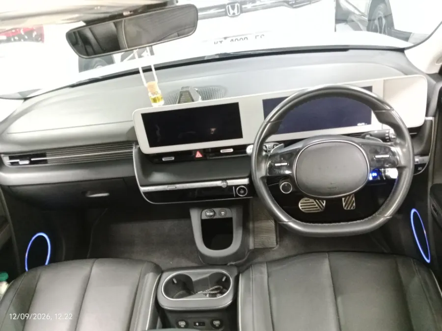 Foto Mobil Bekas Dashboard Hyundai Ioniq 5 Long Range Signature tahun 2023