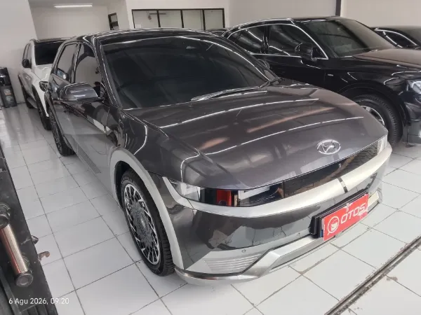 2023 Hyundai Ioniq 5 Long Range Signature - Foto 1 dari 5