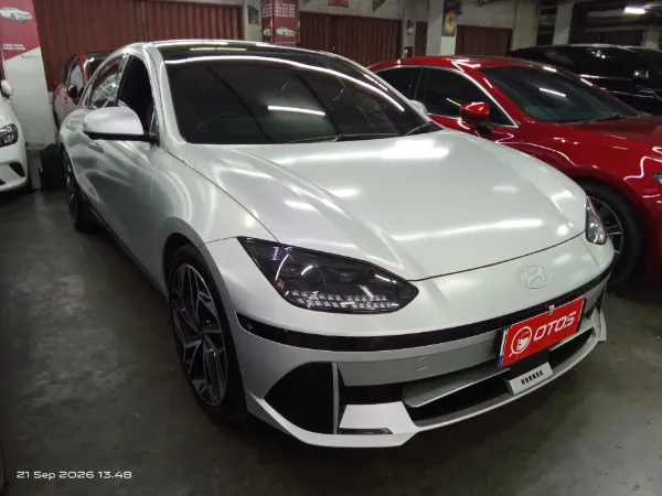 2023 Hyundai Ioniq 6 Standard