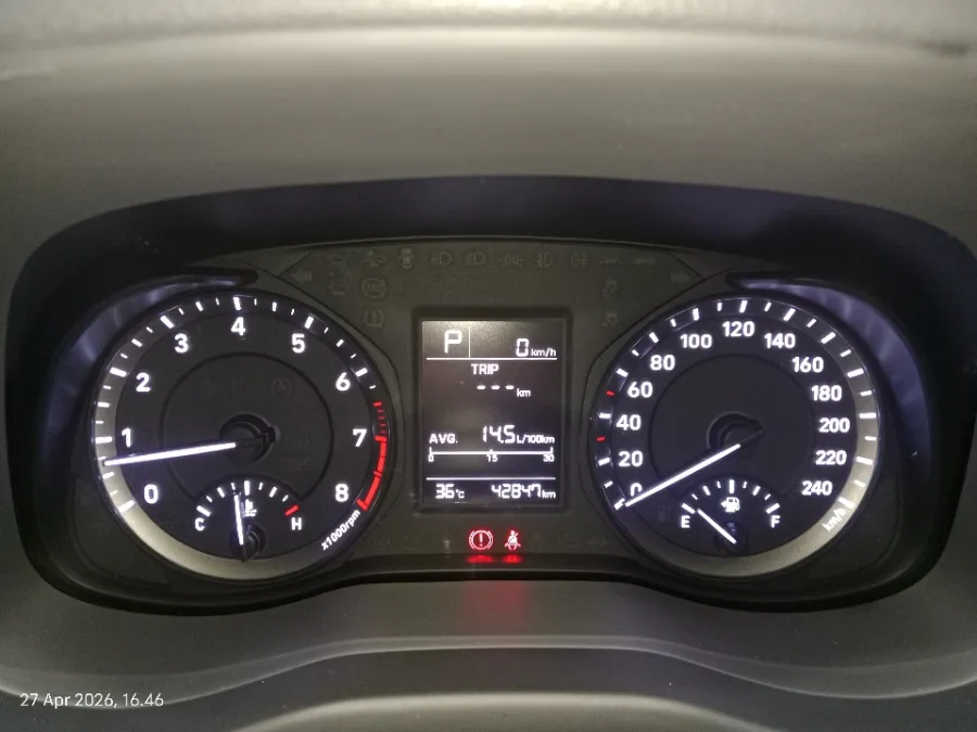 Foto Mobil Bekas Odometer Hyundai Kona 2.0 tahun 2020