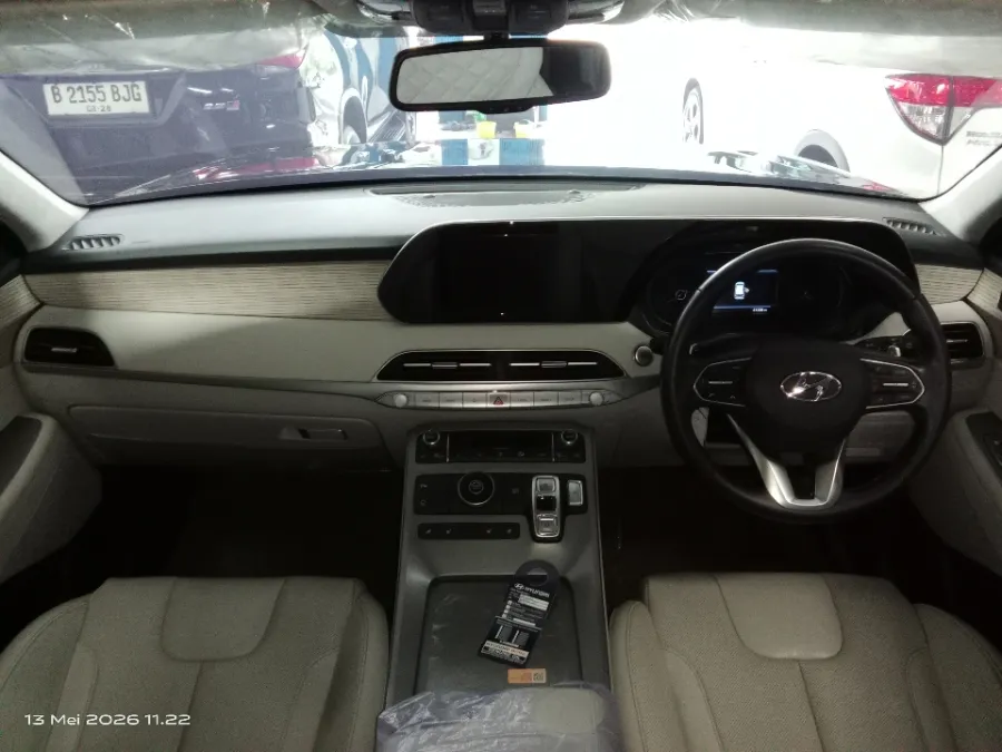 Foto Mobil Bekas Dashboard Hyundai Palisade 2.2 tahun 2021