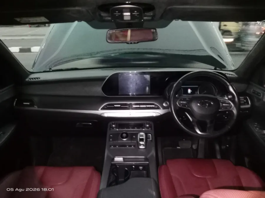 Foto Mobil Bekas Dashboard Hyundai Palisade 2.2 tahun 2021