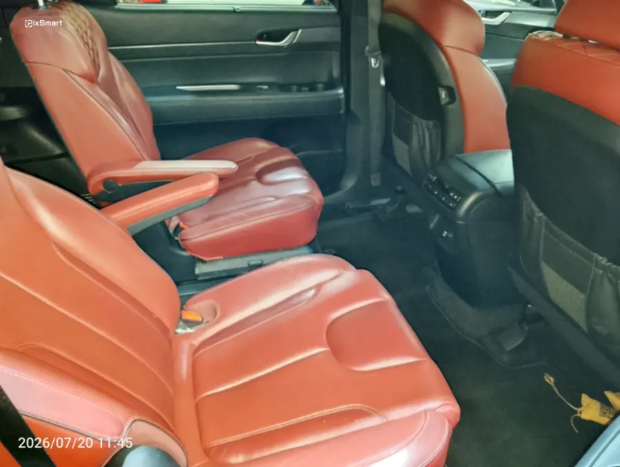 Foto Mobil Bekas Kabin Belakang Hyundai Palisade 2.2 tahun 2021