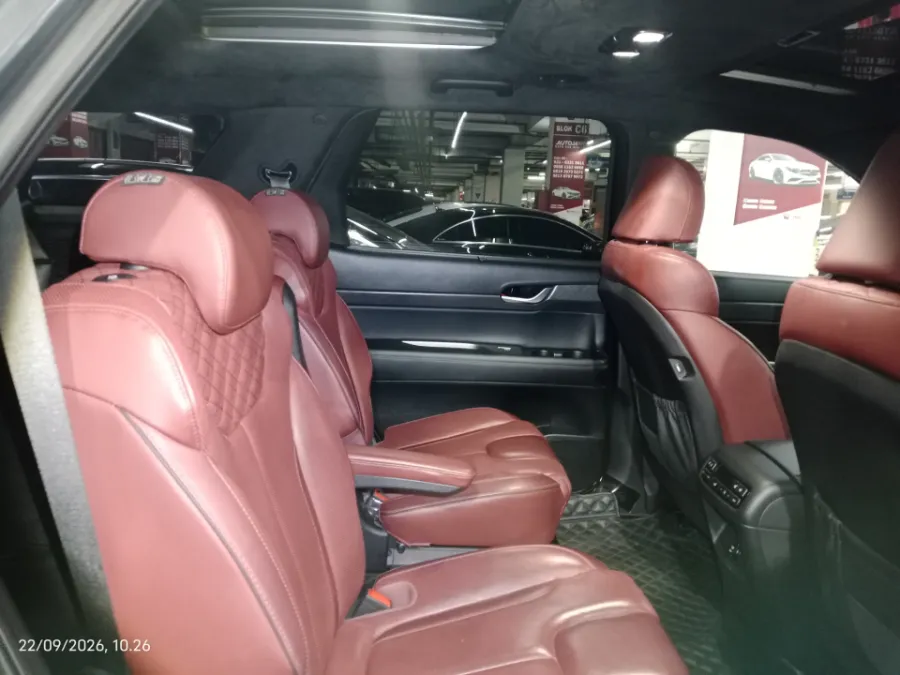 Foto Mobil Bekas Kabin Belakang Hyundai Palisade 2.2 tahun 2021