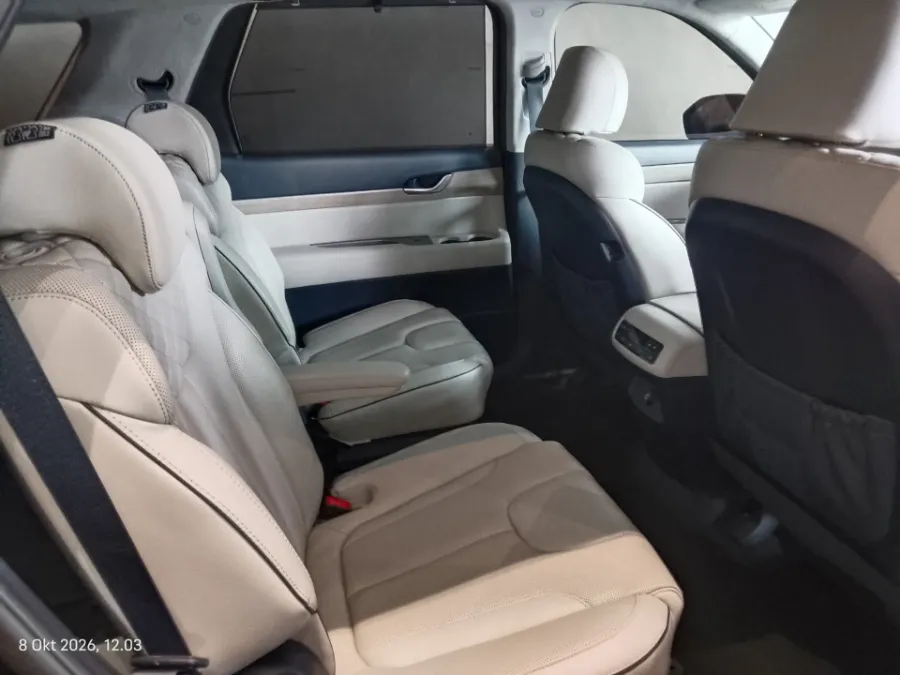 Foto Mobil Bekas Kabin Belakang Hyundai Palisade 2.2 tahun 2021