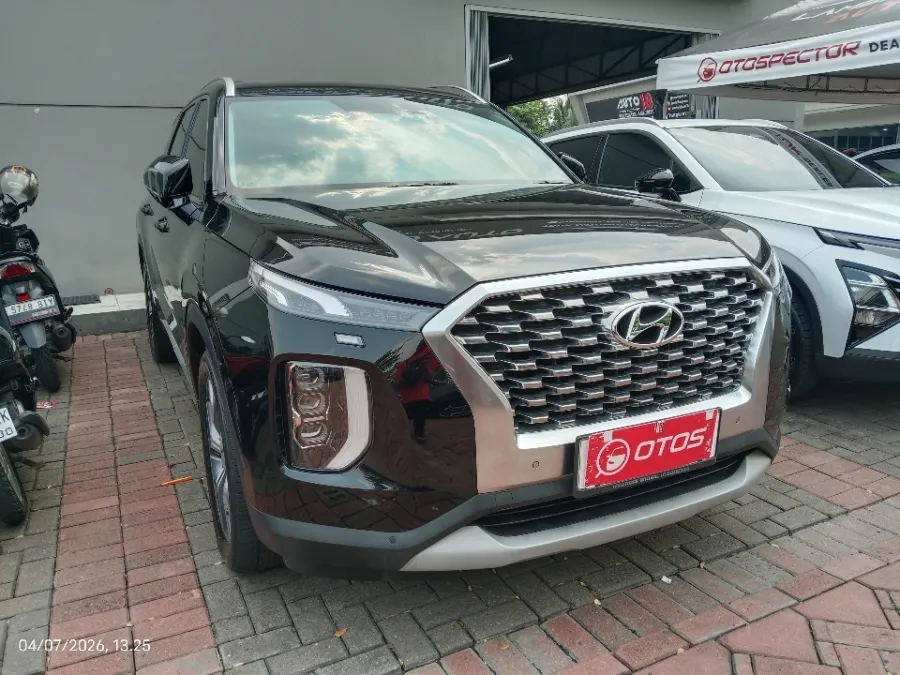 Foto Mobil Bekas Kanan Depan Hyundai Palisade 2.2 tahun 2021