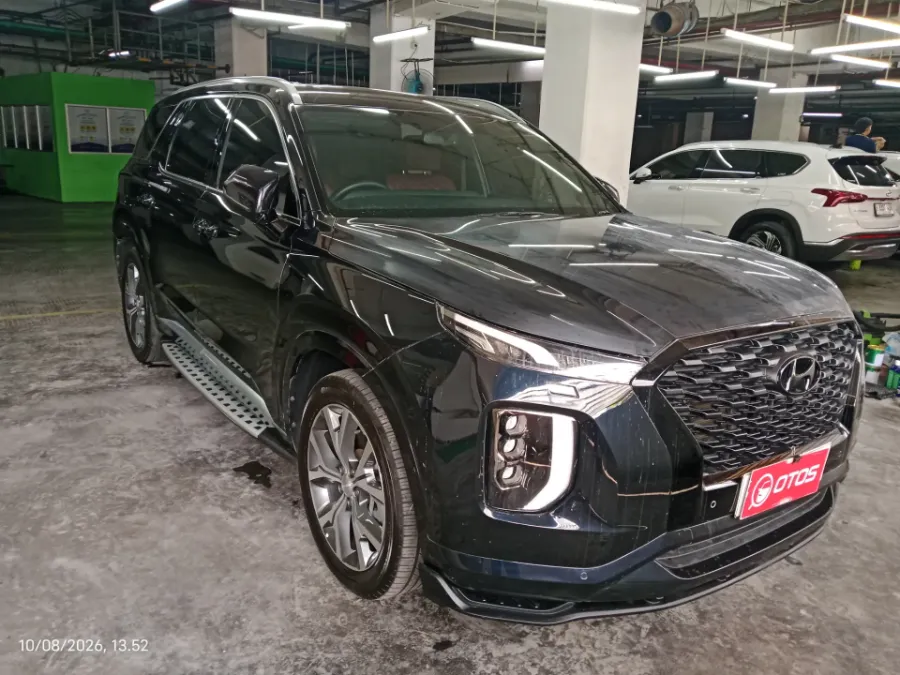 Foto Mobil Bekas Kanan Depan Hyundai Palisade 2.2 tahun 2021