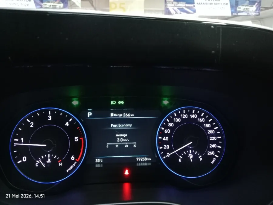 Foto Mobil Bekas Odometer Hyundai Palisade 2.2 tahun 2021