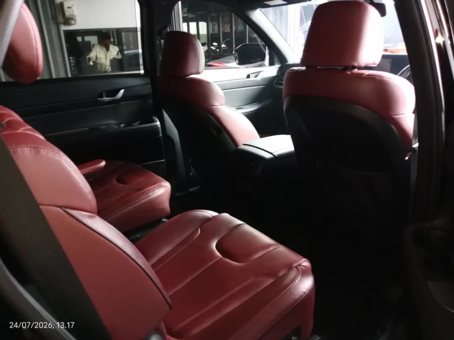 Foto Mobil Bekas Kabin Belakang Hyundai Palisade 2.2 tahun 2022