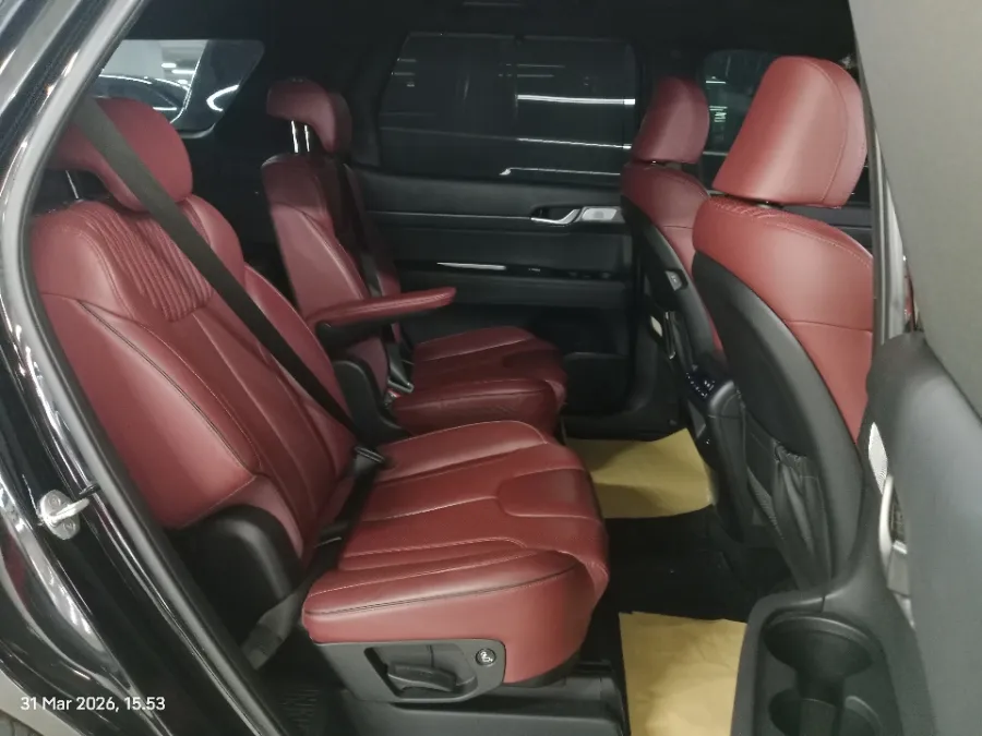Foto Mobil Bekas Kabin Belakang Hyundai Palisade 2.2 tahun 2022
