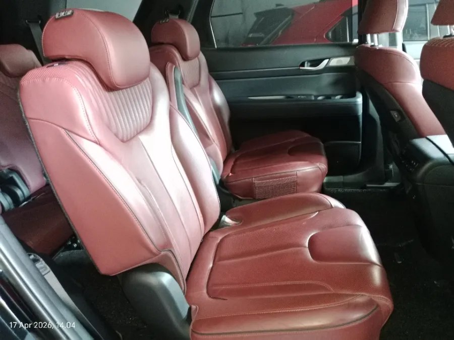 Foto Mobil Bekas Kabin Belakang Hyundai Palisade 2.2 tahun 2022