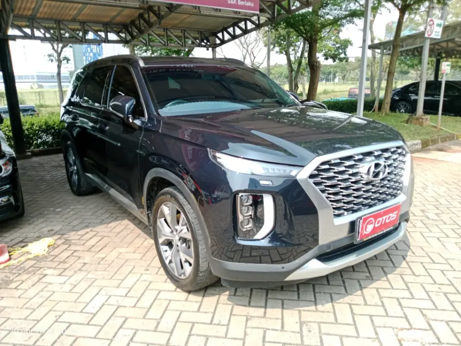Foto Mobil Bekas Kanan Depan Hyundai Palisade 2.2 tahun 2022