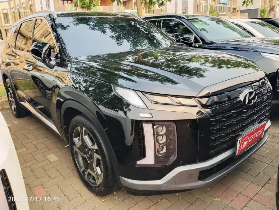 Foto Mobil Bekas Kanan Depan Hyundai Palisade 2.2 tahun 2022