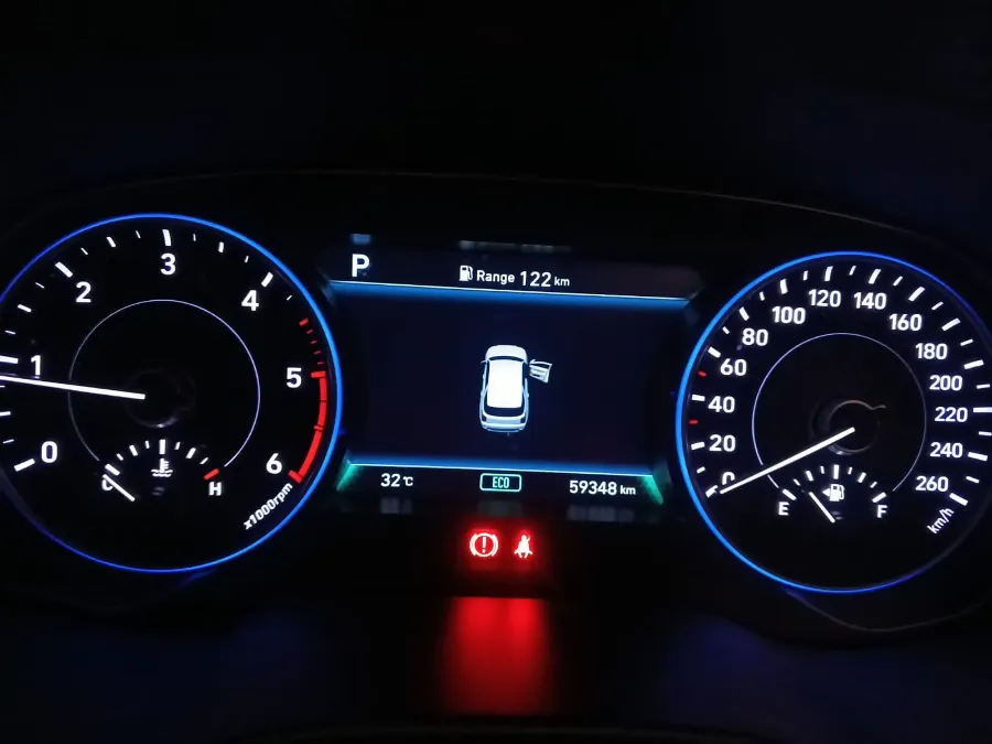 Foto Mobil Bekas Odometer Hyundai Palisade 2.2 tahun 2022