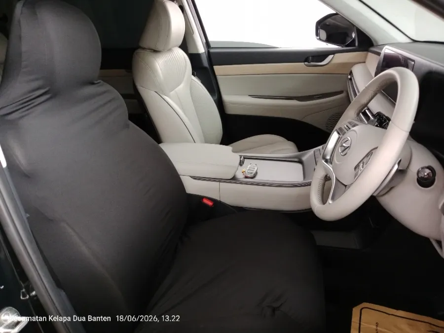 Foto Mobil Bekas Kabin Depan Hyundai Palisade 2.2 tahun 2023
