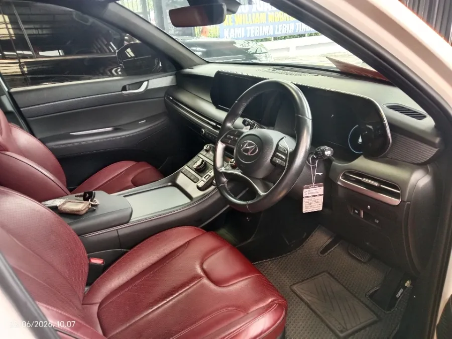 Foto Mobil Bekas Kabin Depan Hyundai Palisade 2.2 tahun 2023