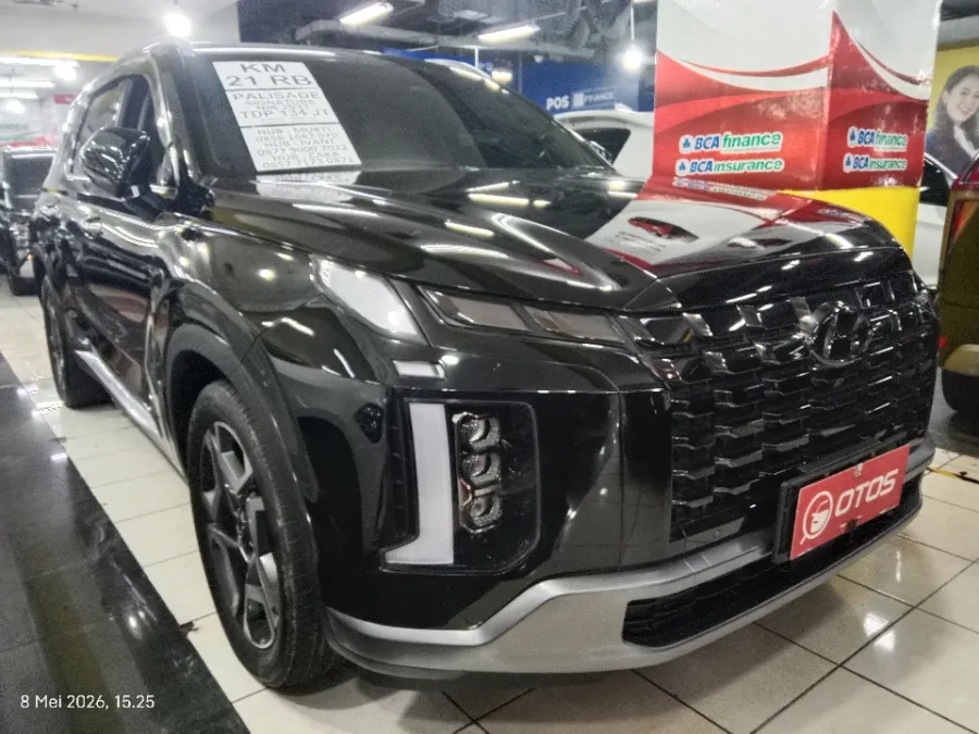 Foto Mobil Bekas Kanan Depan Hyundai Palisade 2.2 tahun 2023