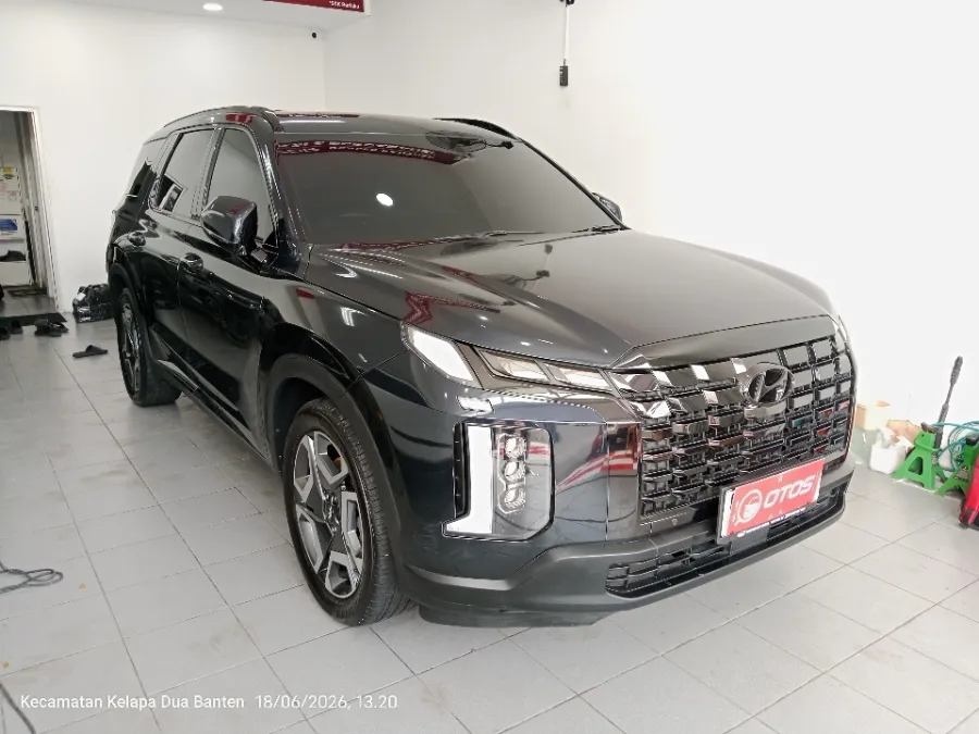 Foto Mobil Bekas Kanan Depan Hyundai Palisade 2.2 tahun 2023