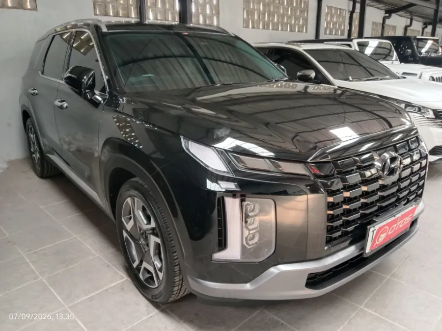 Foto Mobil Bekas Kanan Depan Hyundai Palisade 2.2 tahun 2023