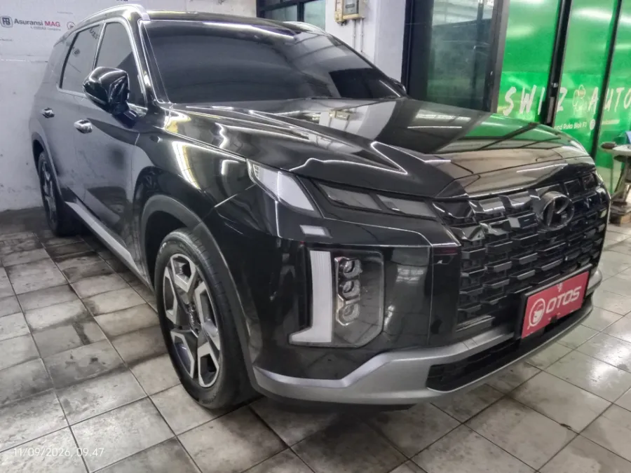 Foto Mobil Bekas Kanan Depan Hyundai Palisade 2.2 tahun 2023