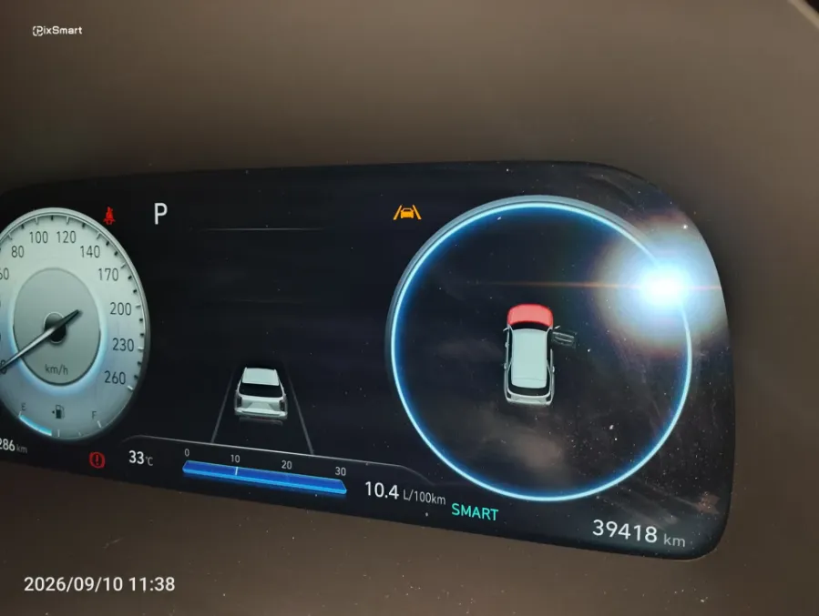 Foto Mobil Bekas Odometer Hyundai Palisade 2.2 tahun 2024