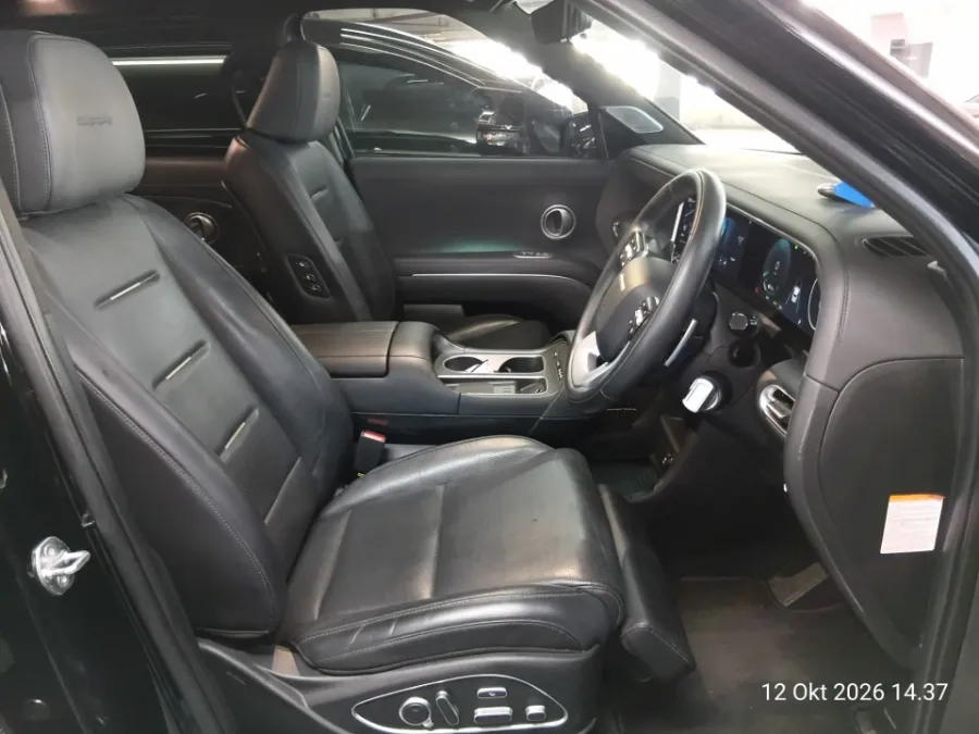 Foto Mobil Bekas Kabin Depan Hyundai Palisade Hybrid 2.5 Calligraphy tahun 2025