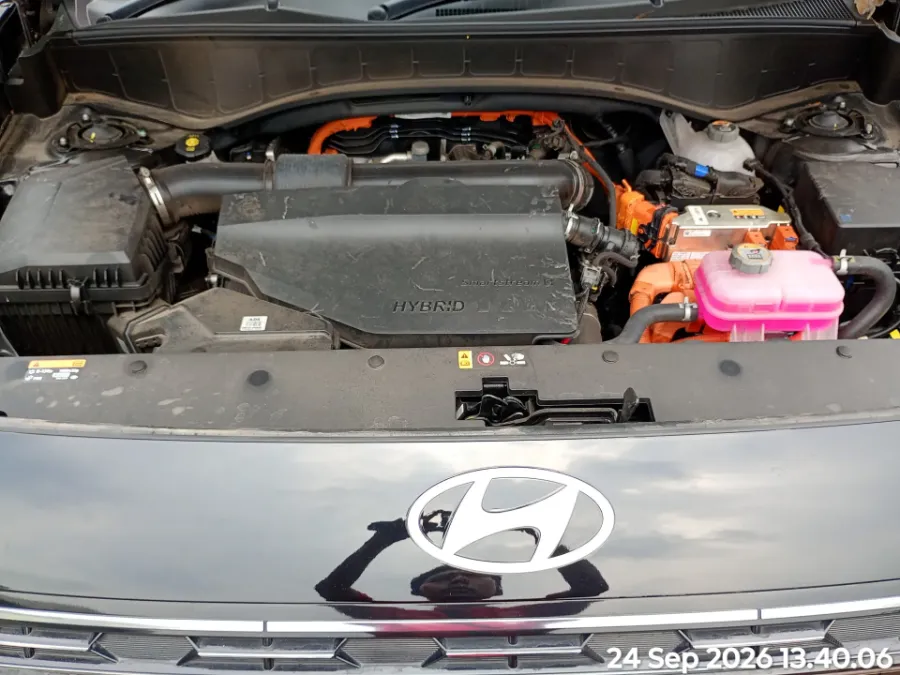 Foto Mobil Bekas Mesin Hyundai Palisade Hybrid 2.5 Calligraphy tahun 2025