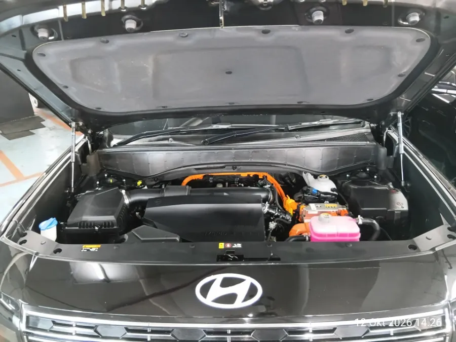 Foto Mobil Bekas Mesin Hyundai Palisade Hybrid 2.5 Calligraphy tahun 2025