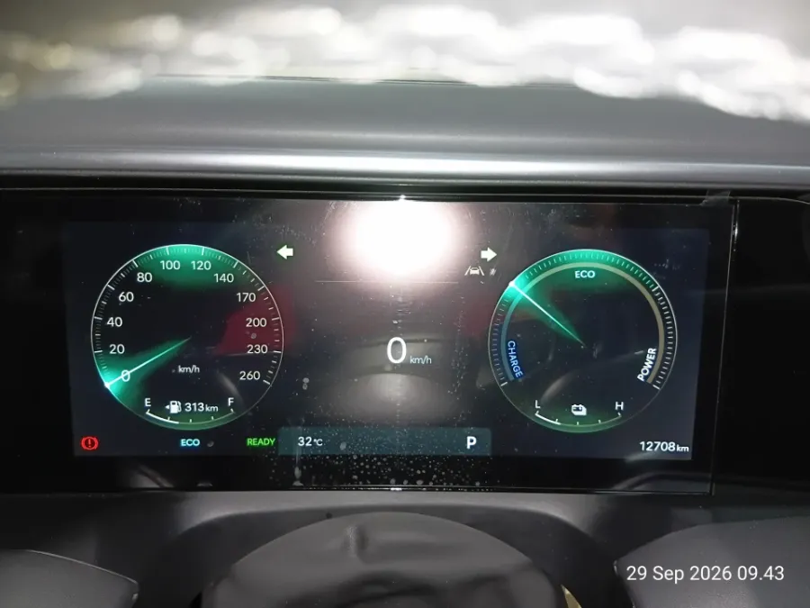 Foto Mobil Bekas Odometer Hyundai Palisade Hybrid 2.5 Calligraphy tahun 2025