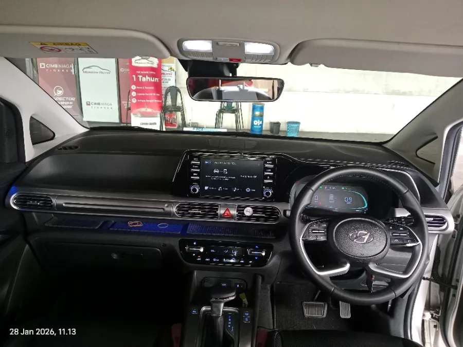 Foto Mobil Bekas Dashboard Hyundai Stargazer 1.5 Active tahun 2023