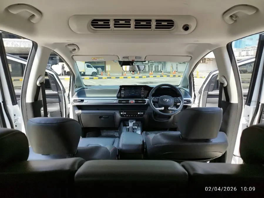 Foto Mobil Bekas Dashboard Hyundai Stargazer 1.5 Essential Tech tahun 2023