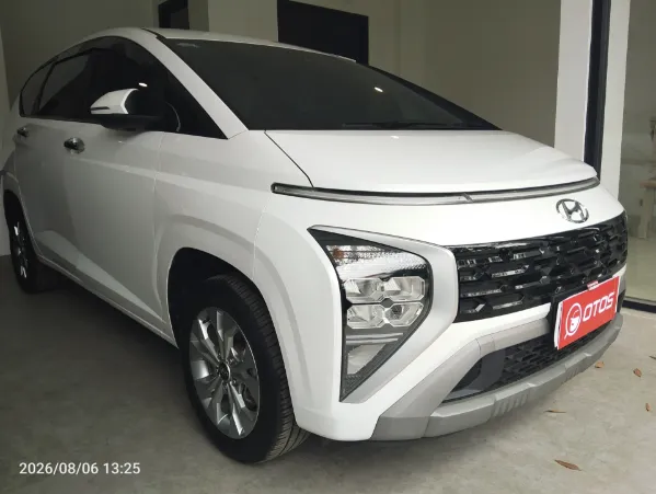2025 Hyundai Stargazer 1.5 Essential Tech - Foto 1 dari 6