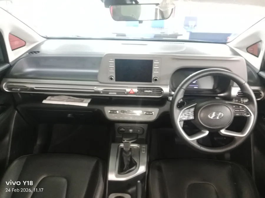 Foto Mobil Bekas Dashboard Hyundai Stargazer 1.5 Prime tahun 2022