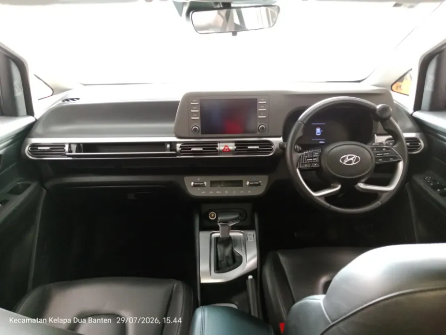 Foto Mobil Bekas Dashboard Hyundai Stargazer 1.5 Prime tahun 2022