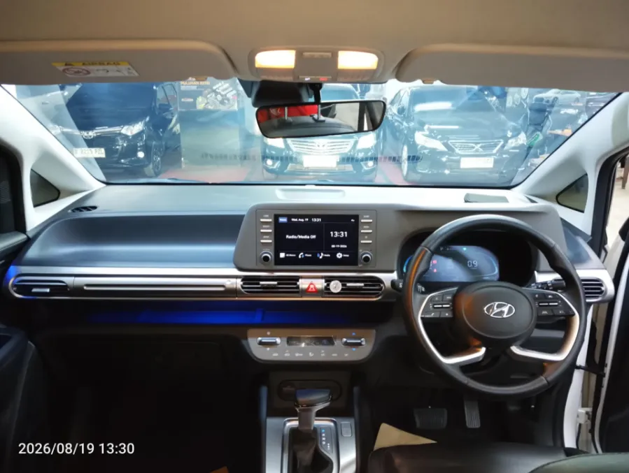 Foto Mobil Bekas Dashboard Hyundai Stargazer 1.5 Prime tahun 2022