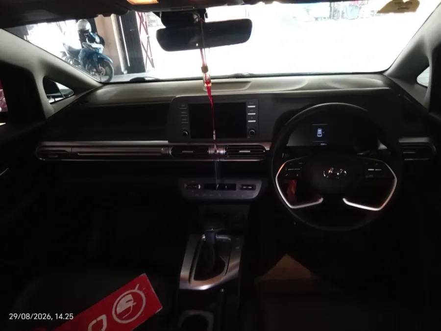Foto Mobil Bekas Dashboard Hyundai Stargazer 1.5 Prime tahun 2022