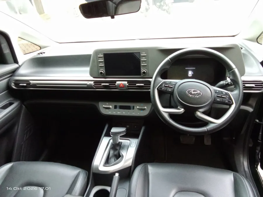 Foto Mobil Bekas Dashboard Hyundai Stargazer 1.5 Prime tahun 2022