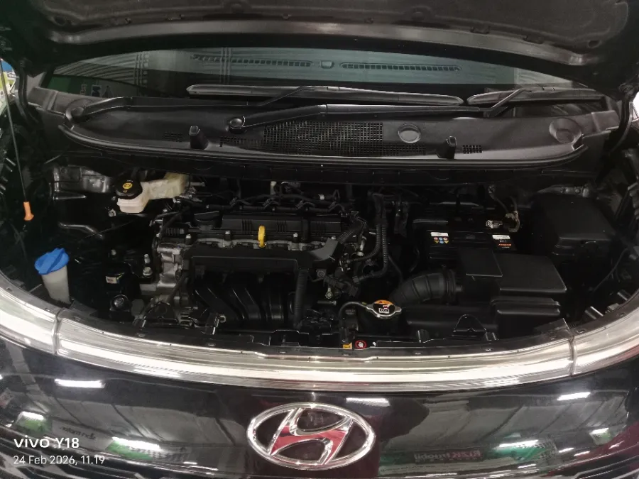 Foto Mobil Bekas Mesin Hyundai Stargazer 1.5 Prime tahun 2022