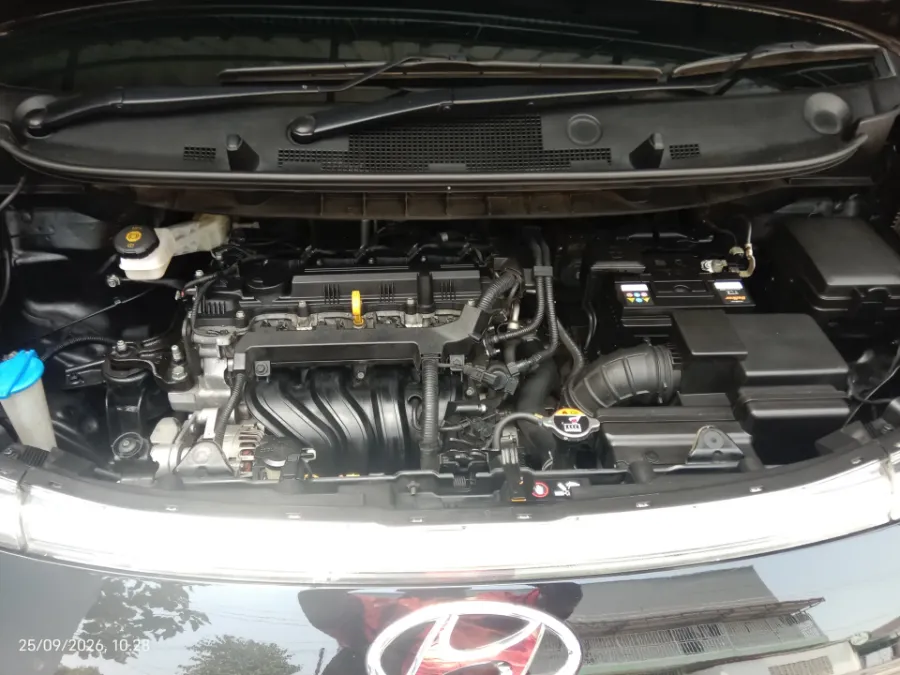 Foto Mobil Bekas Mesin Hyundai Stargazer 1.5 Prime tahun 2022